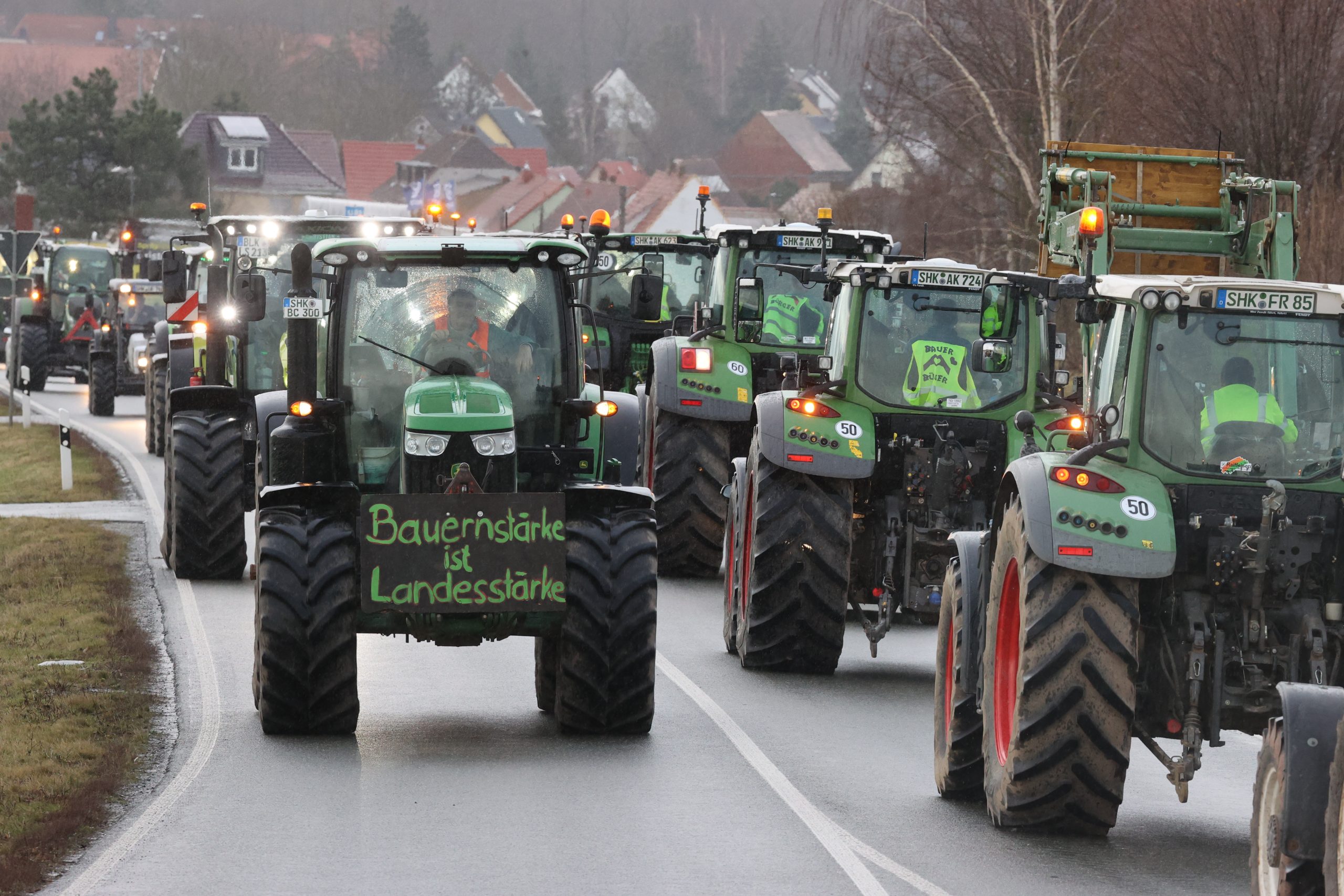 LandwirteDemo in Trier am 8. Januar 2024 Verkehrskollaps droht