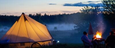 Camping Zelt erleuchtet