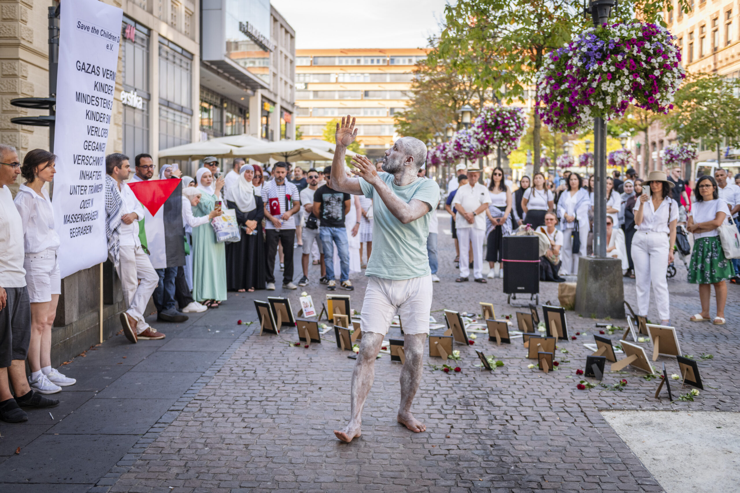 Trauermarsch gegen Leid in Gaza