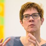 Ministerpräsidentin Annegret Kramp-Karrenbauer (CDU) hat sich in der Debatte um den Paragraphen 219a zu Wort gemeldet. Foto: Oliver Dietze/dpa-Bildfunk.