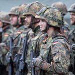 Die Bundeswehr verzeichnet immer mehr Soldatinnen. Foto: dpa-Bildfunk/Bernd von Jutrczenka