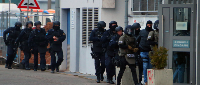 Am Freitagnachmittag kam es zu einem Großeinsatz in Saarlouis. Foto: BeckerBredel