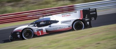 TImo Bernhard hat mit seinem Porsche einen neuen Rundenrekord auf dem Nürburgring aufgestellt. Foto: Porsche.