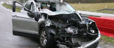 Bei einem Unfall auf der A8 starb am Dienstag ein 53-Jähriger. Foto: Brandon-Lee Posse/SOL.DE.