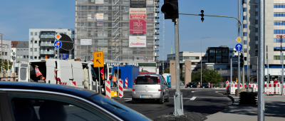 Die Baustellenampeln auf der Wilhelm-Heinrich-Brücke in Saarbrücken fielen am Montagmorgen aus. Foto: BeckerBredel