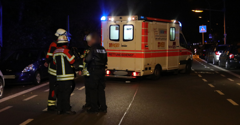 Bei einem Unfall in Heusweiler wurden am Montag drei junge Männer schwer verletzt. Symbolfoto: BeckerBredel