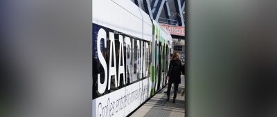 Viele der Züge, die derzeit noch für die Saarbahn fahren, sind in die Jahre gekommen. Symbolfoto: BeckerBredel