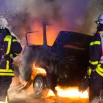 In Köllerbach kam es zu einem Wohnwagenbrand, der auf zwei weitere Fahrzeuge übergegriffen ist. Symbolfoto: Marcel Kusch/dpa