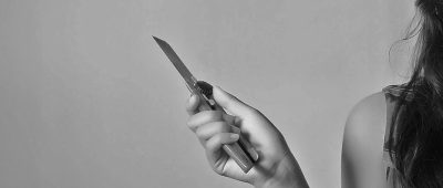 Die 15-Jährige gab an, mit einem Messer angegriffen worden zu sein. Symbolfoto: Pixabay (CC0-Lizenz).