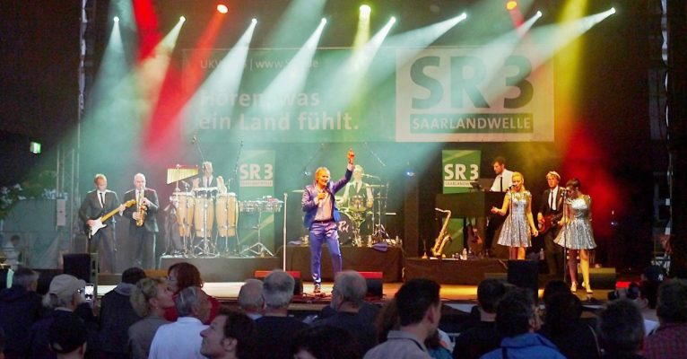 Bei der Emmes in Saarlouis treten 2019 wieder bekannte Musikacts auf. Foto: Chris Schäfer/SOL.DE