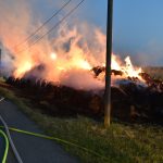 In Auersmacher standen rund 200 Heuballen in Brand. Foto: Becker & Bredel