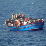 Bürgermeister Ralf Latz möchte 60 Bootsflüchtlinge aufnehmen, die in Italien abgewiesen werden. Symbolfoto: Italian Navy/dpa-Bildfunk