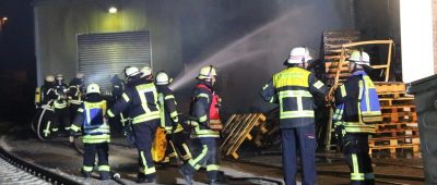 Sachschaden von rund 100.000 Euro entstand durch den Brand. Foto: Brandon-Lee Posse/SOL.DE.