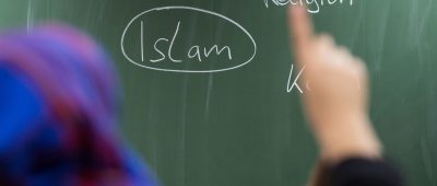 Der Islamunterricht an Saar-Grundschulen soll um ein Jahr verlängert werden. Symbolfoto: dpa-Bildfunk/Frank Rumpenhorst