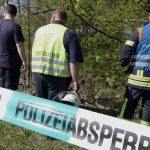 Einsatzkräfte zogen den Toten im Bereich der Malstatter Brücke in Saarbrücken aus dem Wasser. Symbolfoto: BeckerBredel.