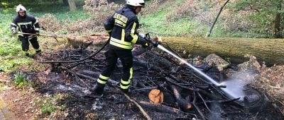 In St. Ingbert ist es zu einem Waldbrand gekommen. Foto: Marco Schmeltzer/Feuerwehr St. Ingbert.