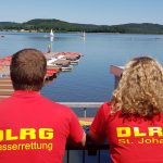 Rettungsschwimmer der DLRG haben einen Zehnjährigen vor dem Ertrinken im Bostalsee bewahrt. Foto: Hendrik Hubig/DLRG.