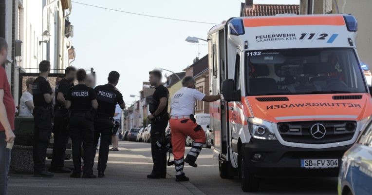 Der Vorfall in Saarbrücken-Altenkessel sorgte am Dienstag (23. Juli 2019) für einen Großeinsatz. Foto: BeckerBredel.
