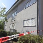 In diesem Haus in Homburg-Erbach ist eine 42-Jährige tot in ihrer Wohnung gefunden worden. Foto: BeckerBredel.