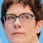 Hier zu sehen: Die neue Verteidigungsministerin Annegret Kramp-Karrenbauer (CDU). Foto: dpa-Bildfunk/Michael Kappeler