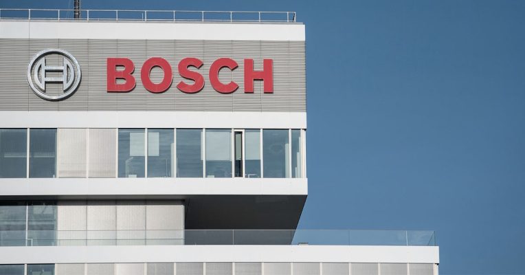 Auch im Homburger Bosch-Werk könnten Stellen wegfallen. Foto: dpa-Bildfunk/Sebastian Gollnow