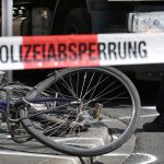 Nach dem Zusammenstoß mit einem Fahrradfahrer, verstarb ein Fußgänger in Saarbrücken an seinen Verletzungen. Symbolfoto: Martin Gerten/dpa-Bildfunk