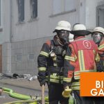 Zahlreiche Feuerwehrleute kämpften gegen die Flammen in Saarbrücken-Malstatt an. Foto: BeckerBredel