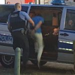 Die Polizei nahm den 25-Jährigen am Abend fest. Foto: Brandon-Lee Posse/SOL.DE.