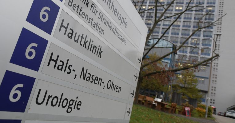 Der Untersuchungsausschuss wird sich auch mit drei Verdachtsfällen an der Homburger HNO-Klinik beschäftigen. Foto: BeckerBredel