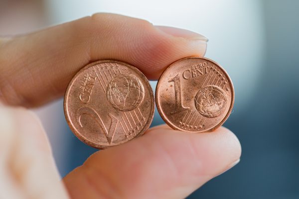 Sind die Ein- und Zwei-Cent-Münzen etwa ein Fall fürs Museum? Symbolfoto: dpa-Bildfunk/Rolf Vennenbernd