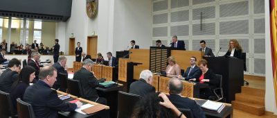 Der Landtags des Saarlandes bekannte sich in der Sitzung zur Erinnerungskultur. Foto: BeckerBredel