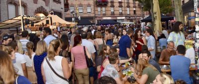 Dichtes Gedränge wie hier auf dem Nauwieser Viertel-Fest 2019 wird es in diesem Jahr nicht geben. Das Event findet nicht statt. Archivfoto: Nico Schneider/SOL.DE