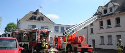 In Dillingen kam es am Sonntag (19.04.2020) zu einem Wohnhausbrand. Foto:BeckerBredel