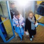 Wer kennt diese drei Personen? Foto: Polizei