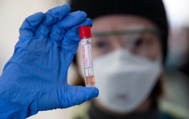 Laut Gesundheitsministerium gab es bis Montag im Saarland 2.518 bestätigte Coronavirus-Fälle. Foto: Sven Hoppe/dpa-Bildfunk