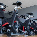 Fitnessstudios im Saarland bleiben vorerst weiter zu. Foto: dpa-Bildfunk