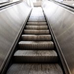 Die Frau stürzte auf der Rolltreppe. Symbolfoto: Pixabay