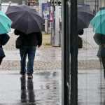 Für Dienstag wird Regen im Saarland erwartet. Foto: Felix Kästle/dpa-Bildfunk