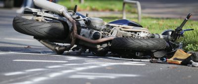 An zwei der Motorräder entstanden Totalschäden. Symbolfoto: dpa-Bildfunk/David Young