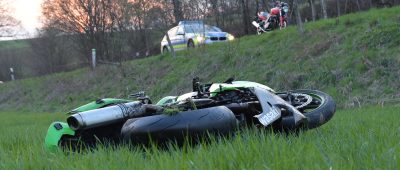 Auf der L145 bei Hasborn wurde ein Motorradfahrer bei einem Unfall schwer verletzt. Symbolfoto: Markus Kluemper/Visual Inform/Visual Inform/dpa