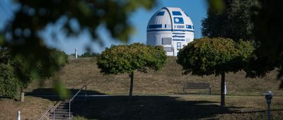 Hier zu sehen: die Sternwarte in Zweibrücken. Foto: dpa-Bildfunk/Oliver Dietze