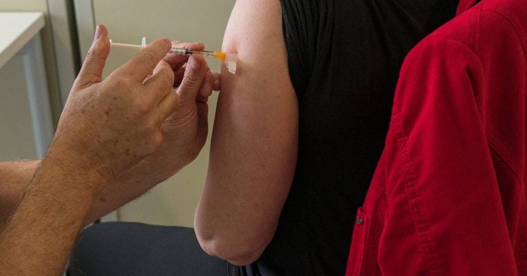 Ab Montag will das Saarland weitere Termine zur Corona-Impfung zur Verfügung stellen. Foto: dpa-Bildfunk