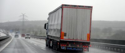 Auf der A6 bei Homburg kommt es am Wochenende (20. und 21. Februar 2021) zu einer Teilsperrung. Symbolfoto: picture alliance / dpa | Carsten Rehder