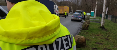 Nach Angaben der Polizei sei die Motivlage der Täter "völlig unklar". Foto: Presseportal/Polizei