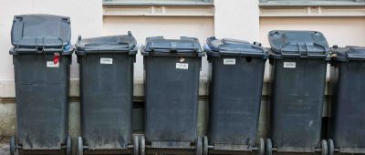 Das Müllaufkommen ist im vergangenen Jahr im Saarland gestiegen. Foto: Jan Woitas/dpa-Bildfunk