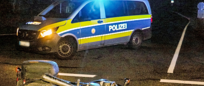 Laut Polizei verstarb der Motorradfahrer an der Unfallstelle. Foto: dpa-Bildfunk/KS-Images.de/Andreas Rometsch